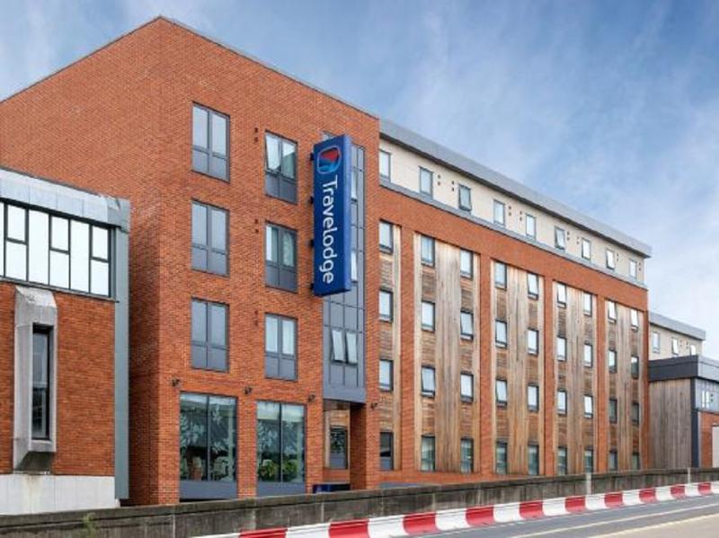 Travelodge High Wycombe Central Экстерьер фото